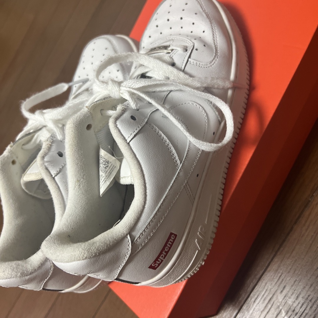 NIKE(ナイキ)のSupreme Nike ナイキ Air Force 1 Low White  レディースの靴/シューズ(スニーカー)の商品写真