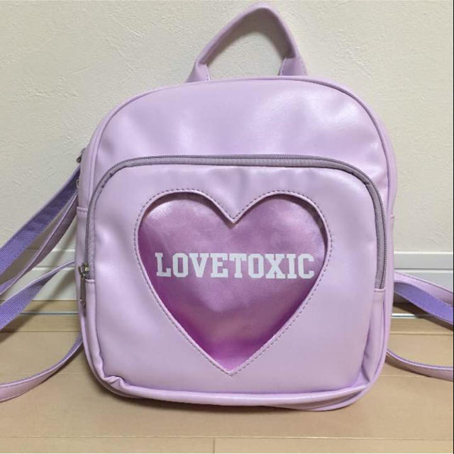 lovetoxic - LOVETOXIC リュックの通販 by カラー｜ラブトキシックならラクマ