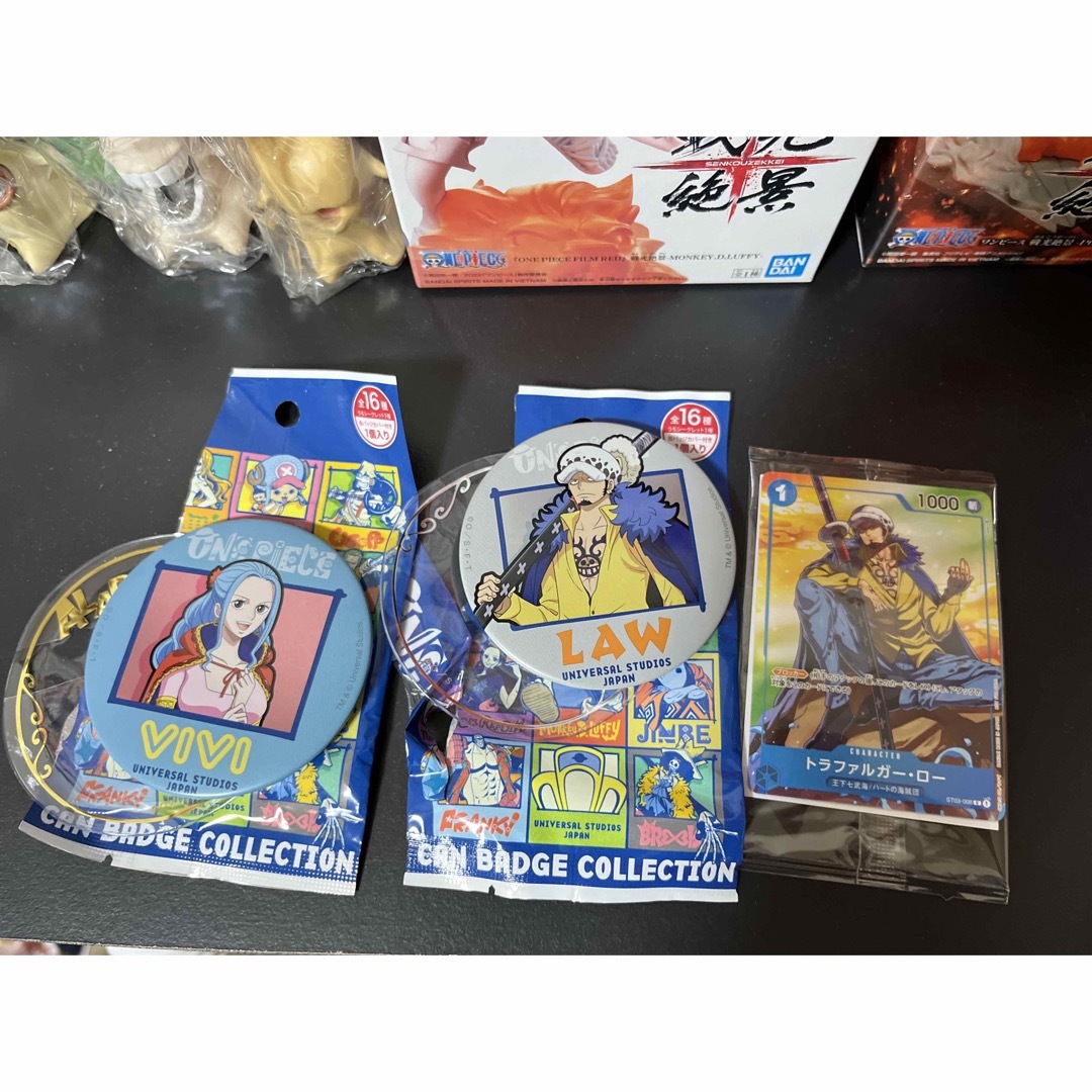 ONE PIECE(ワンピース)のワンピース　21点セット エンタメ/ホビーのおもちゃ/ぬいぐるみ(キャラクターグッズ)の商品写真