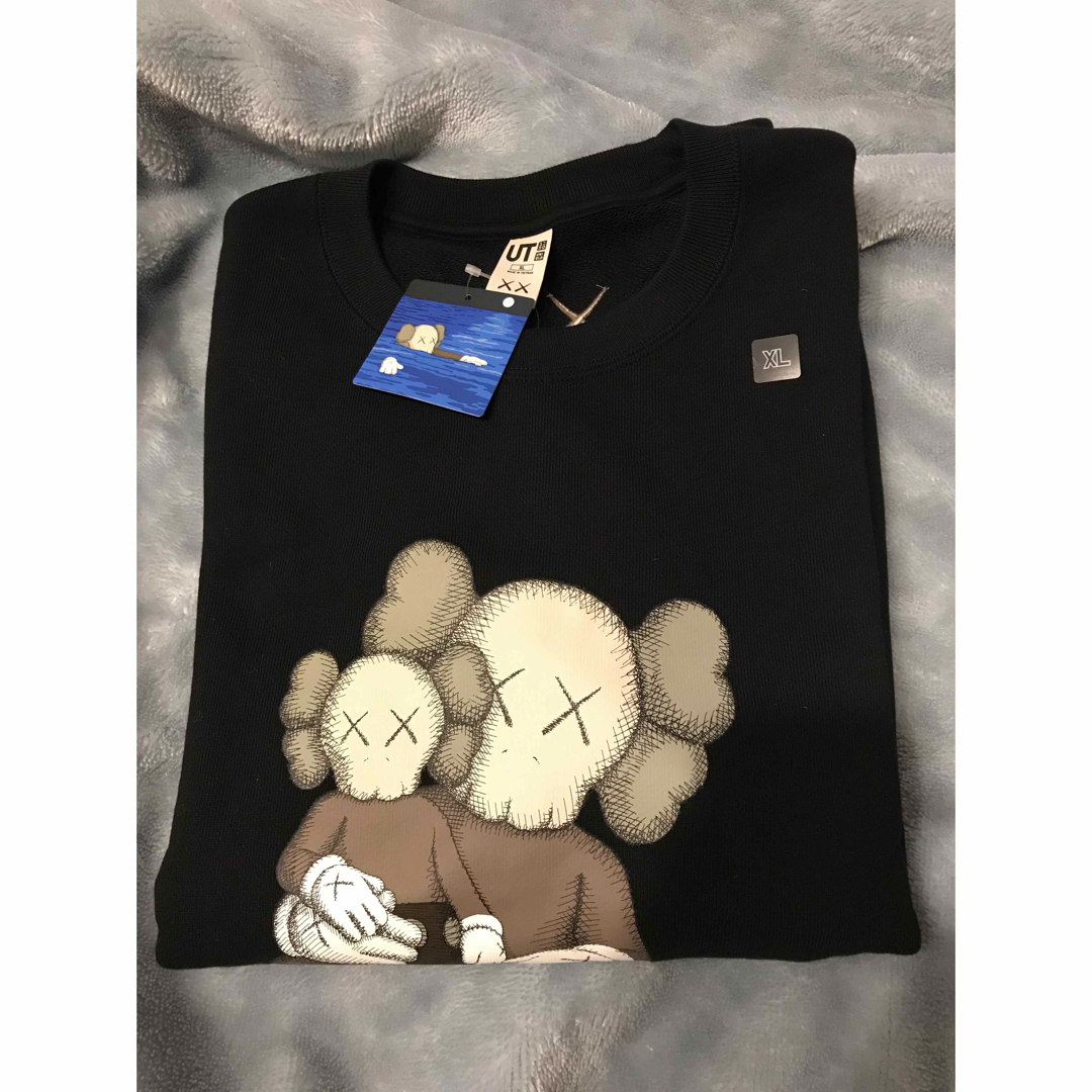 UNIQLO - UNIQLO KAWS ユニクロ カウズ 長袖スウェット XL 新品未使用 ...