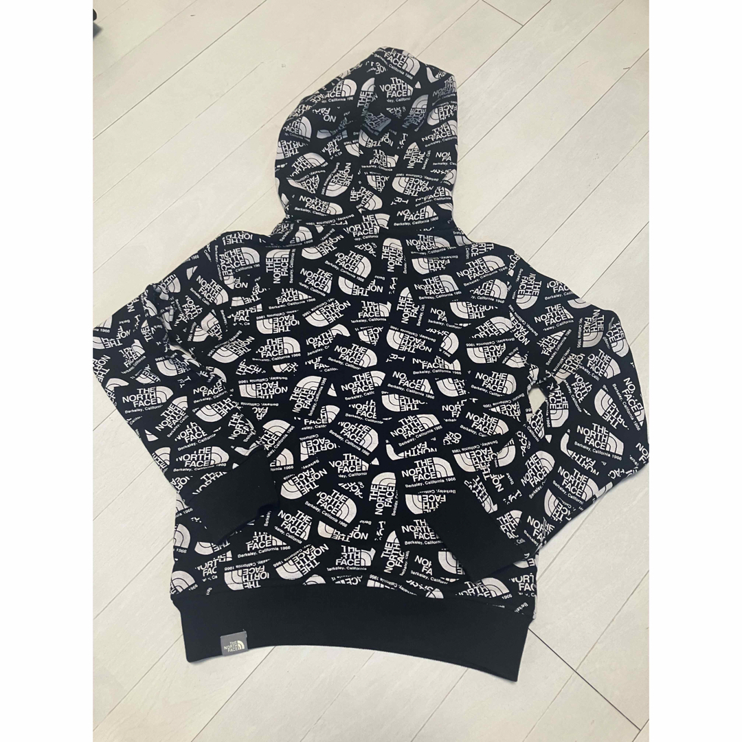 【新品】キッズXSサイズ ノースフェイスNORTH FACE パーカー