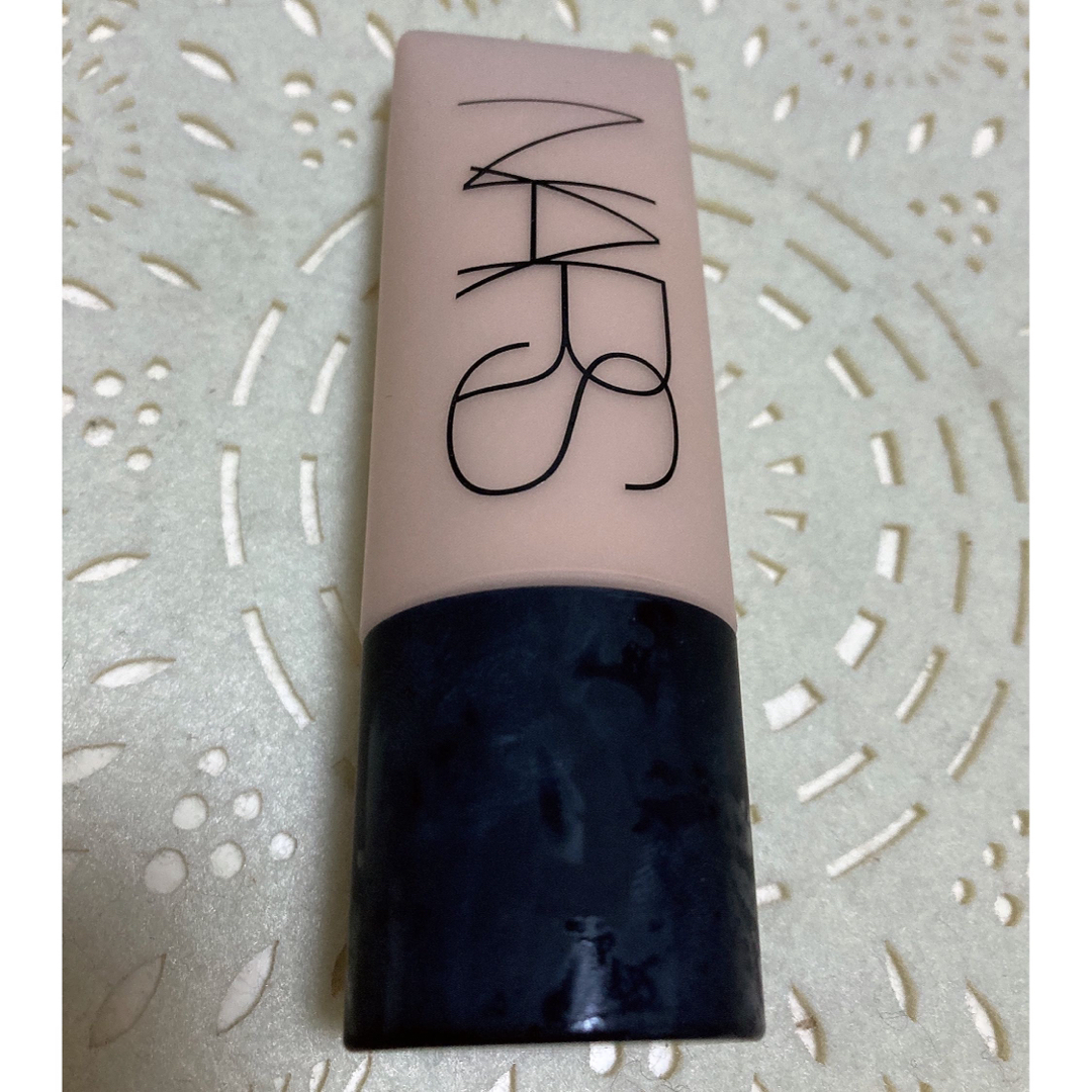 NARS(ナーズ)のNARS ナーズ ソフトマットコンプリート ファンデーション 00303 コスメ/美容のベースメイク/化粧品(ファンデーション)の商品写真