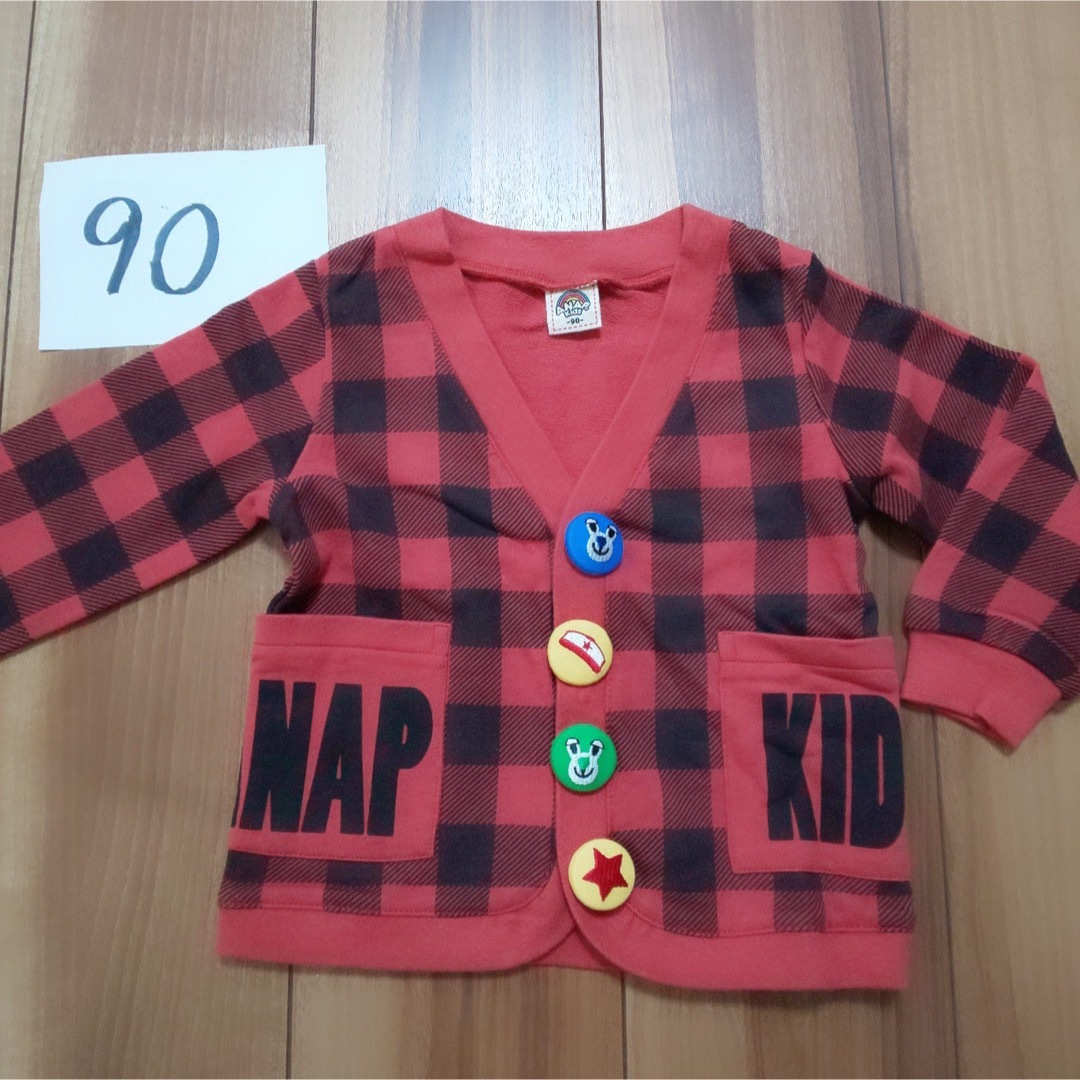 ANAP Kids(アナップキッズ)の90アナップキッズカーディガン赤 キッズ/ベビー/マタニティのキッズ服男の子用(90cm~)(カーディガン)の商品写真