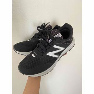 ニューバランス(New Balance)のランニングシューズ　New balance(シューズ)