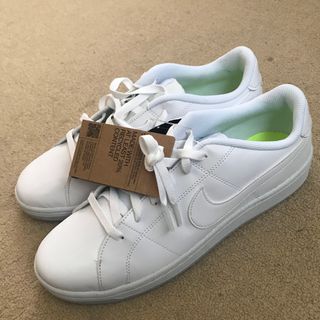 ナイキ(NIKE)のNIKE コートロイヤル2NN スニーカー(スニーカー)