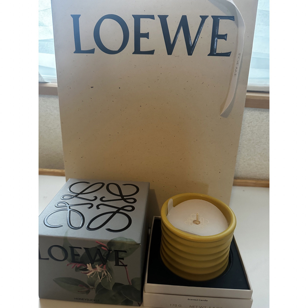 LOEWE(ロエベ)のロエベ　ハニーサックキャンドル コスメ/美容のリラクゼーション(キャンドル)の商品写真