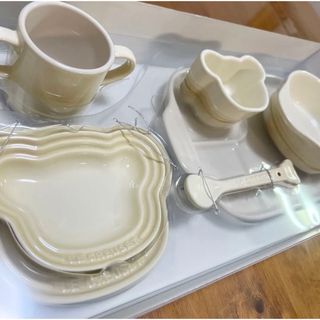 LE CREUSET - ル・クルーゼ⭐︎ ベビー・テーブルウェア・セット