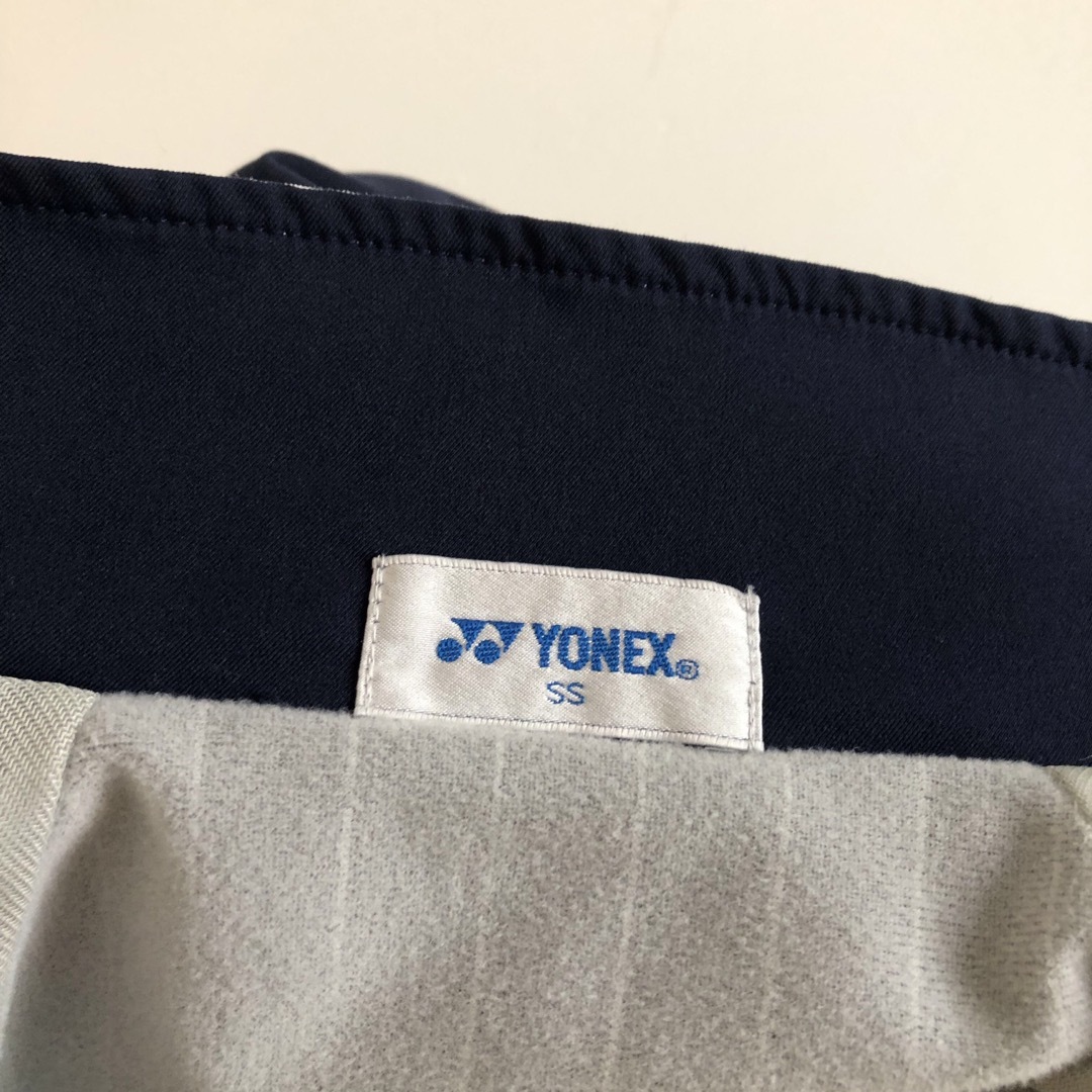 YONEX(ヨネックス)のヨネックス　ウィンドウォーマー　上着のみ　SSサイズ スポーツ/アウトドアのテニス(ウェア)の商品写真