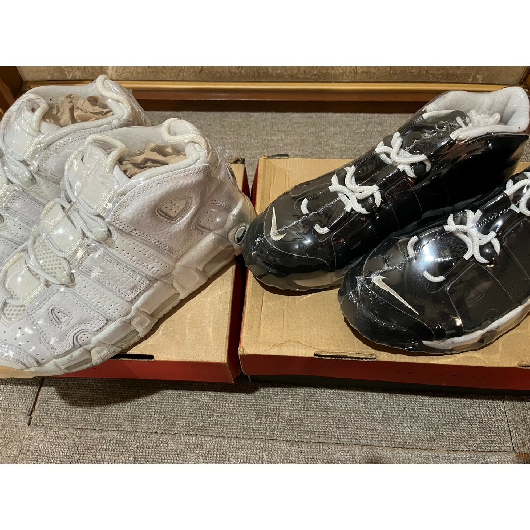 NIKE(ナイキ)のアレックス様専用ナイキ　AIR MORE UPTEMPO  モアテンセット メンズの靴/シューズ(スニーカー)の商品写真