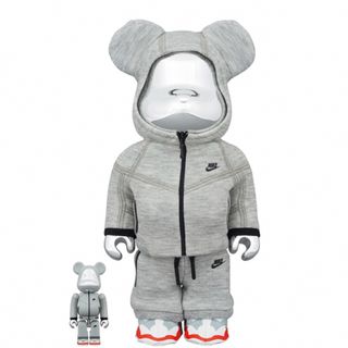 メディコムトイ(MEDICOM TOY)のBearbrick NIKE Tech Fleece N98 100％ 400%(その他)