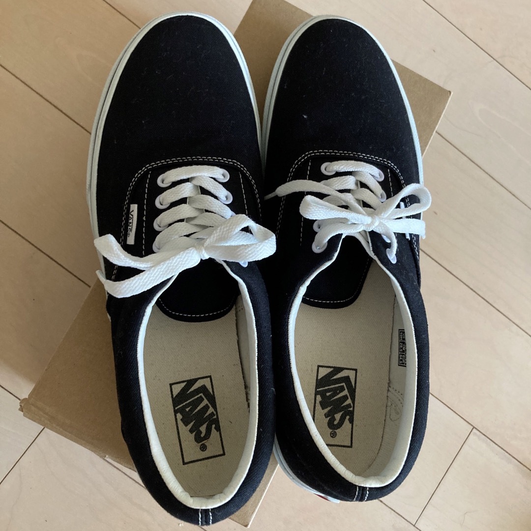 VANS(ヴァンズ)のvans スニーカー　ブラック メンズの靴/シューズ(スニーカー)の商品写真