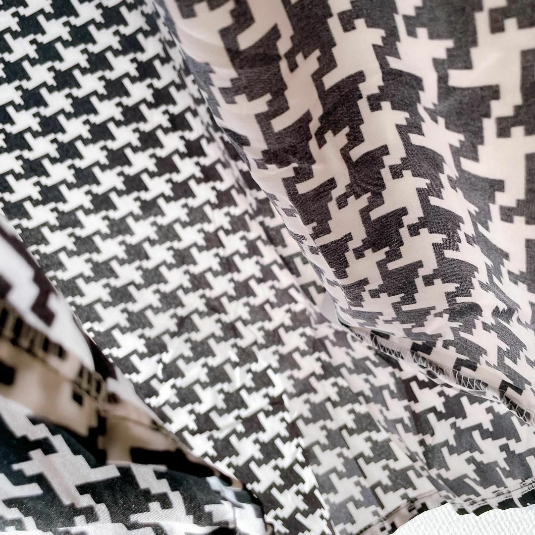 2XⅬ　ルームウェア 長袖　千鳥柄 大きいサイズ 新品　薄手　通年　パジャマ レディースのルームウェア/パジャマ(ルームウェア)の商品写真
