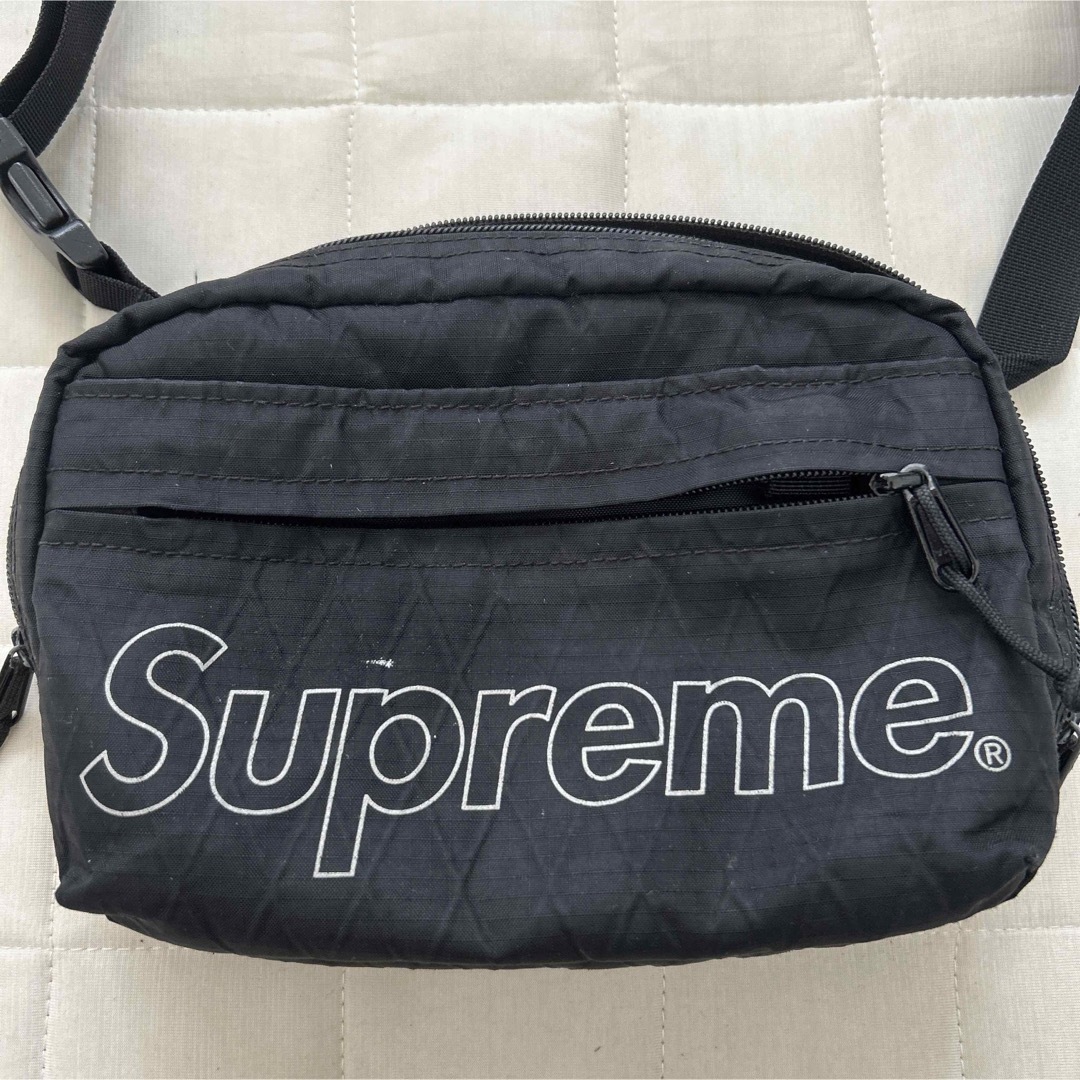 Supreme 18fw shoulder bag ブラック レッド