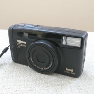 ジャンク品　ニコンD200 FM10　他コンパクトフィルムカメラと8ｍｍフィルム