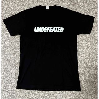 アンディフィーテッド(UNDEFEATED)のUNDEFEATED Tシャツ(Tシャツ/カットソー(半袖/袖なし))