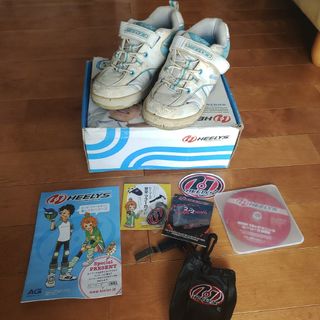 ヒーリーズ(HEELYS)のHEELYS  ヒーリーズ　ローラーシューズ　23cm(ローラーシューズ)