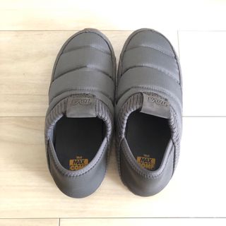 テバ(Teva)のテバ　スリッポン　スニーカー　グレー　24cm(スリッポン/モカシン)