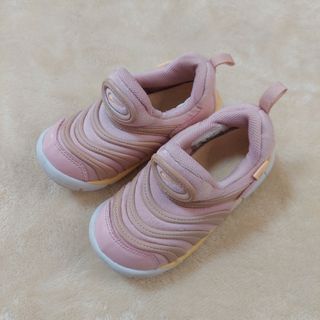 ナイキ(NIKE)のNIKE　ダイナモ  16cm　ピンク(スニーカー)