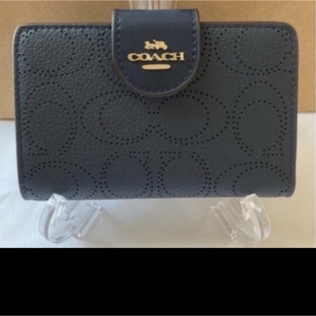 コーチ 二つ折り財布 レディース COACH Wallet チョーク C4768