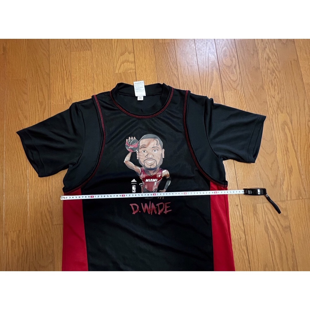 adidas(アディダス)のadidas D.WADE ドウェイン・ウェイド ドライ Tシャツ プラシャツ メンズのトップス(Tシャツ/カットソー(半袖/袖なし))の商品写真