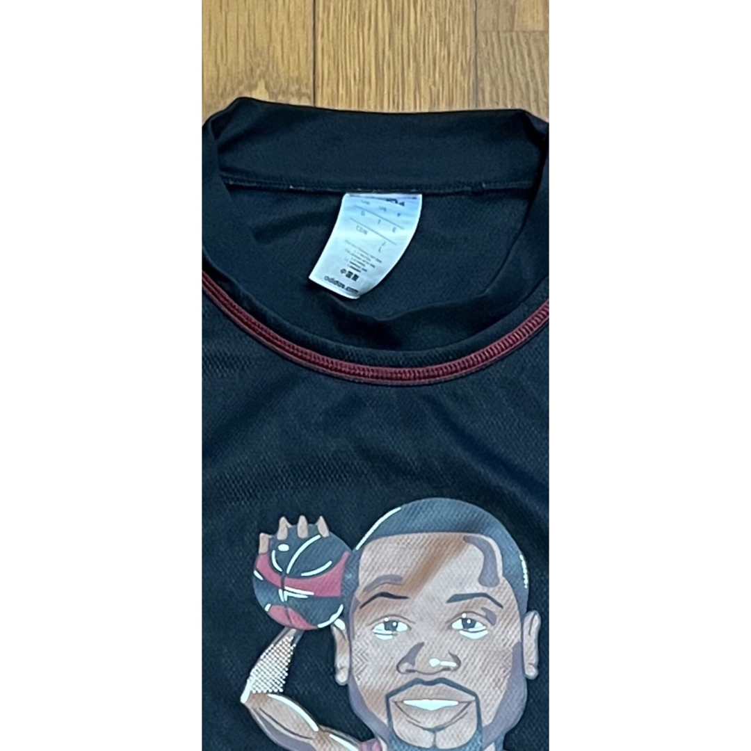 adidas(アディダス)のadidas D.WADE ドウェイン・ウェイド ドライ Tシャツ プラシャツ メンズのトップス(Tシャツ/カットソー(半袖/袖なし))の商品写真