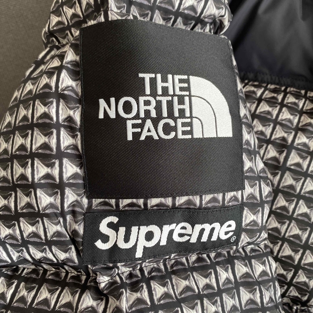 Supreme The North Face Studded Nuptse M