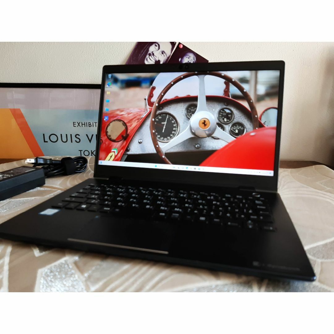 東芝 GZ63M 8世代 i5 8250U 256G/SSD 8G FHD