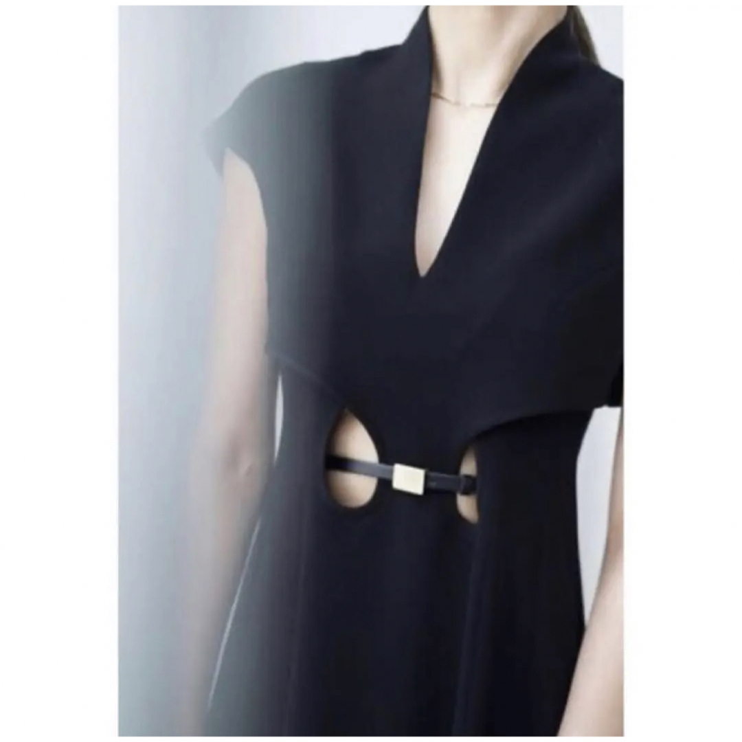 Mame Flared Hole Dress with Leather Belt レディースのワンピース(ロングワンピース/マキシワンピース)の商品写真