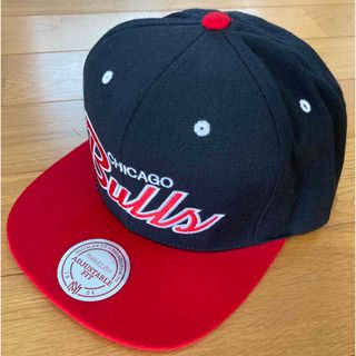 ミッチェルアンドネス(MITCHELL & NESS)のミッチェルアンドネス　スナップバックキャップ　シカゴブルズ(キャップ)