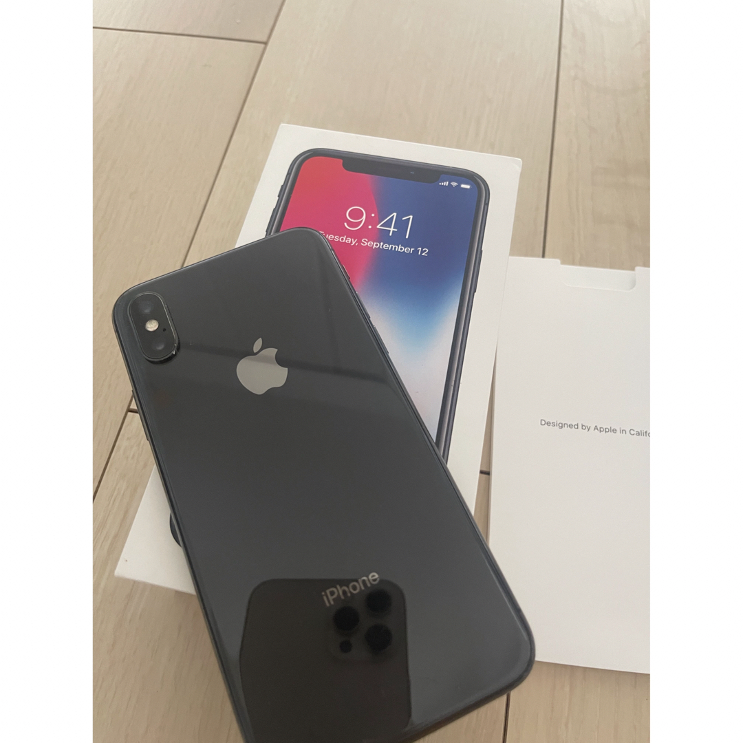 Apple(アップル)のiPhone10 本体 スマホ/家電/カメラのスマートフォン/携帯電話(スマートフォン本体)の商品写真