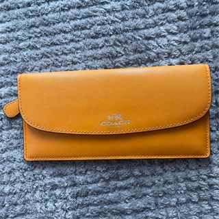 コーチ(COACH)のコーチ　薄長財布　オレンジ(財布)