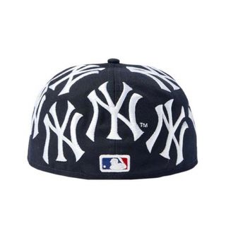 シュプリーム(Supreme)のsupreme newera ヤンキース　Yankees ニューエラ(キャップ)