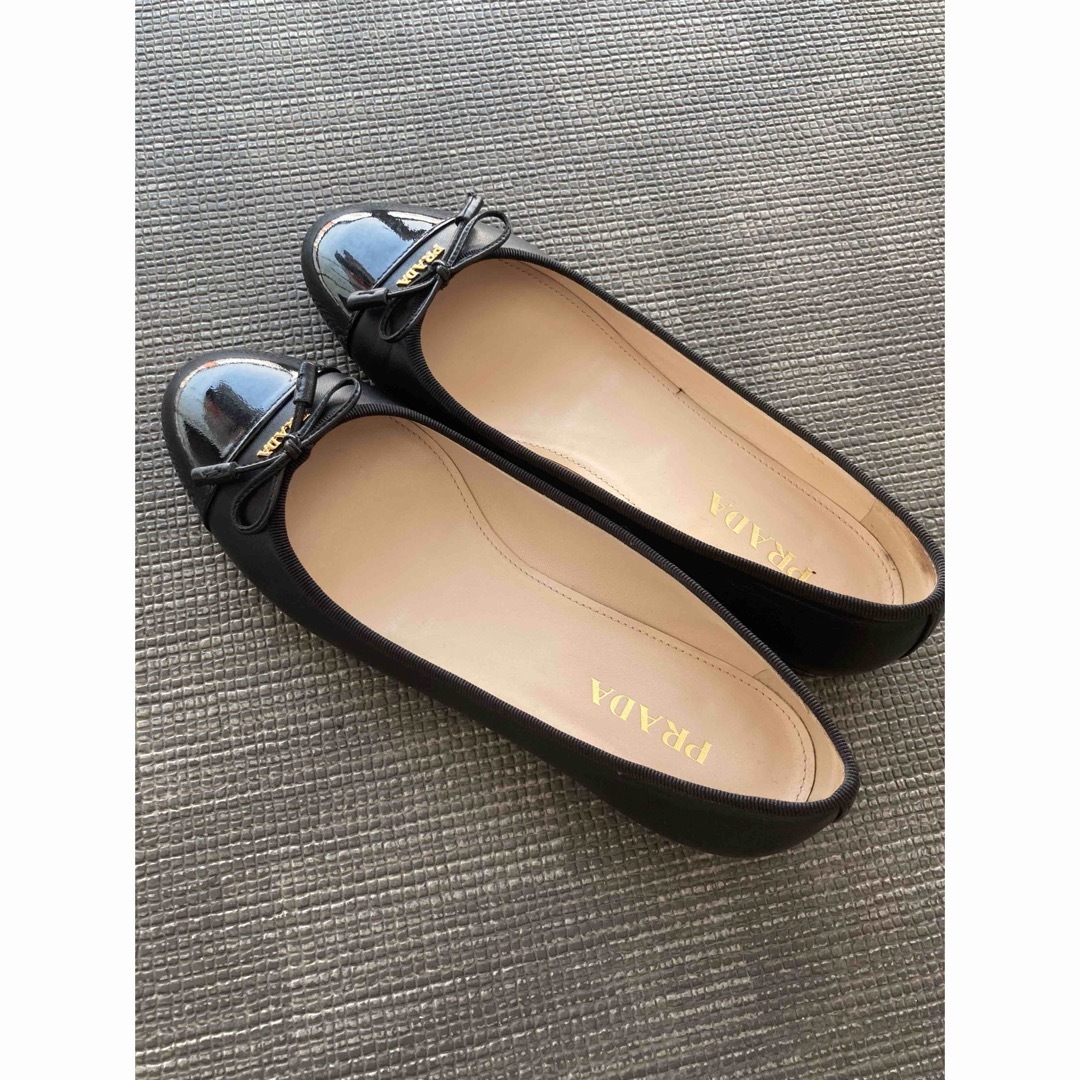 PRADA 36 22.5 フラットパンプス ブラック/LC38