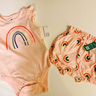 ベビーギャップ(babyGAP)の新品　ベビーギャップ　80cm 　ロンパース　かぼちゃぱんつ　セットアップ(ロンパース)