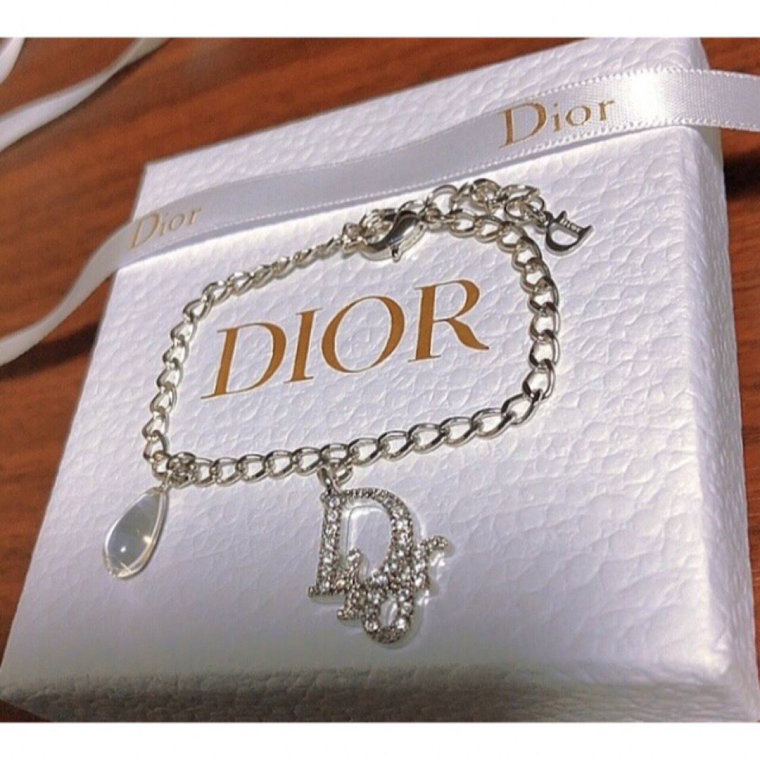 Dior ロゴ 雫 ブレスレット 可愛い ストーン シルバー ディオール