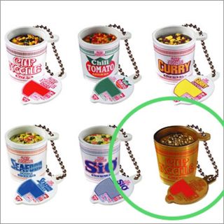 ニッシンショクヒン(日清食品)の新品未開封✨カップヌードル　キーホルダー　シークレット　送料無料(その他)