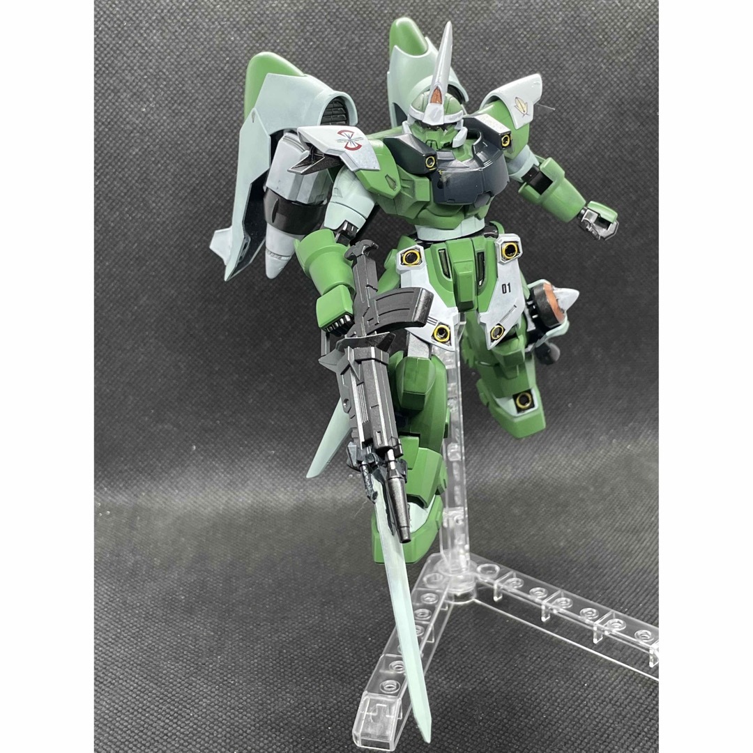 BANDAI(バンダイ)のHG 機動戦士ガンダムSEED ジン ハイマニューバ 1/144全塗装完成品！！ エンタメ/ホビーのおもちゃ/ぬいぐるみ(プラモデル)の商品写真