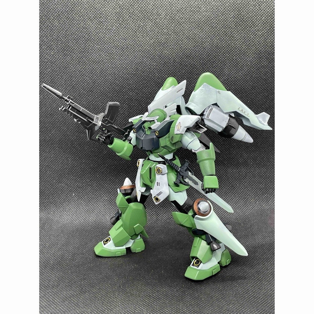 BANDAI(バンダイ)のHG 機動戦士ガンダムSEED ジン ハイマニューバ 1/144全塗装完成品！！ エンタメ/ホビーのおもちゃ/ぬいぐるみ(プラモデル)の商品写真