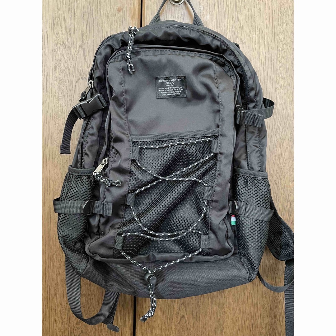 【グッシオベーシック】ナイロンバックパック　18L