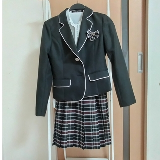 ヒロミチナカノ(HIROMICHI NAKANO)の小学生女の子　フォーマルウェア　卒業式　165、160(ドレス/フォーマル)
