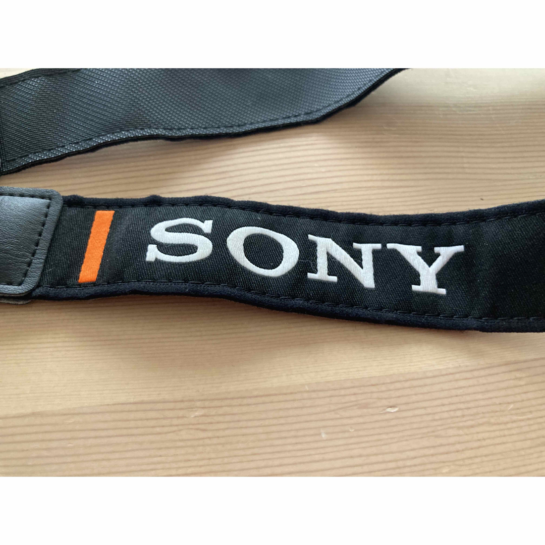 SONY カメラストラップ スマホ/家電/カメラのカメラ(その他)の商品写真