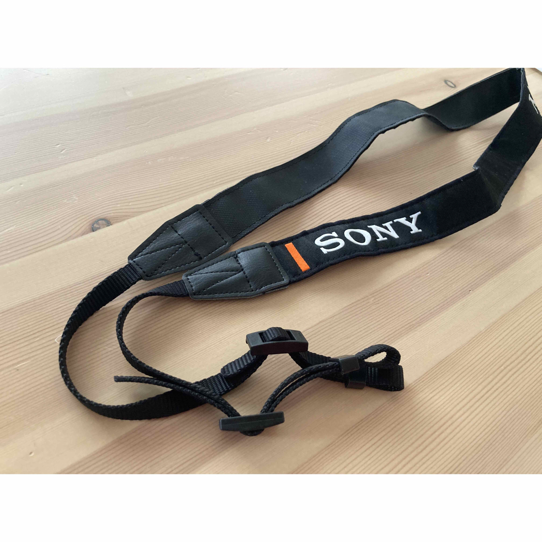 SONY カメラストラップ スマホ/家電/カメラのカメラ(その他)の商品写真