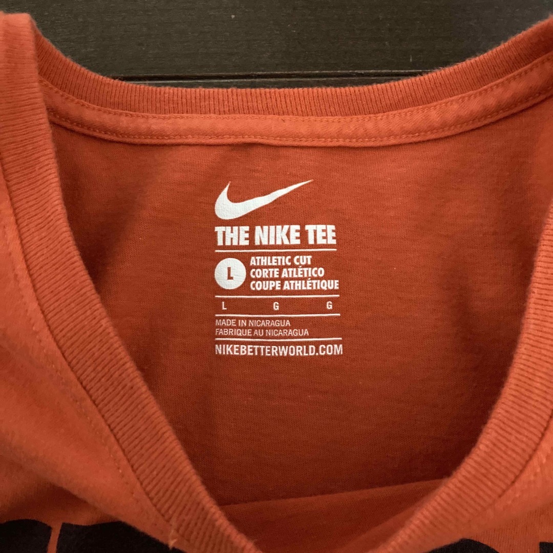 NIKE(ナイキ)のTシャツ 半袖 NIKE プリントロゴ WORLDSERIES CHAMPION メンズのトップス(Tシャツ/カットソー(半袖/袖なし))の商品写真