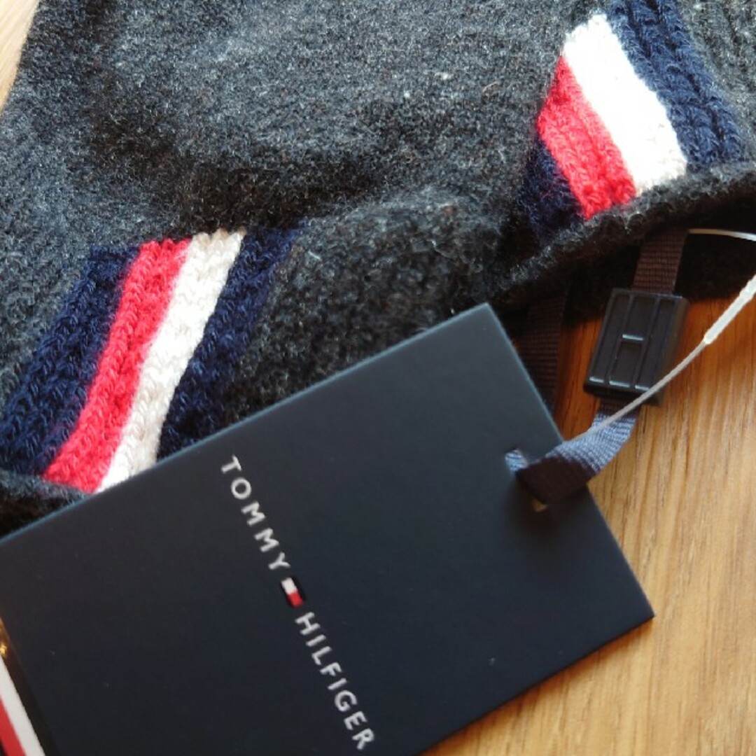 TOMMY HILFIGER(トミーヒルフィガー)のトミー ヒルフィガー グローバルストライプニットグローブ メンズのファッション小物(手袋)の商品写真