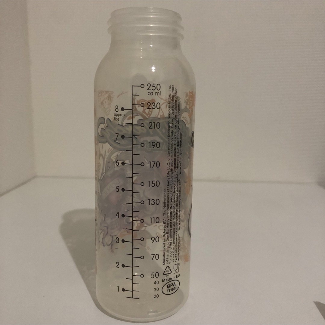 Ed Hardy(エドハーディー)のエドハーディ　哺乳瓶 キッズ/ベビー/マタニティの授乳/お食事用品(哺乳ビン)の商品写真