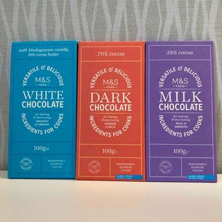 MARKS&SPENCER チョコレート ミルク･ダーク･ホワイト (菓子/デザート)