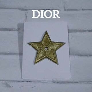 クリスチャンディオール(Christian Dior)の【匿名配送】未使用 DIOR ディオール ブローチ 星 ノベルティ(ブローチ/コサージュ)