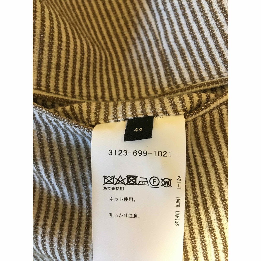 UNITED ARROWS green label relaxing(ユナイテッドアローズグリーンレーベルリラクシング)の中古美品　メンズ　ベスト　ジレ　サイズ44　グリーンレーベル メンズのトップス(ベスト)の商品写真