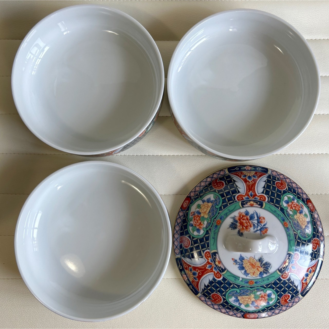 有田焼 愛陶 都錦 丸三段重 金彩古伊万里 染錦 おせち器 正月 色絵 重箱