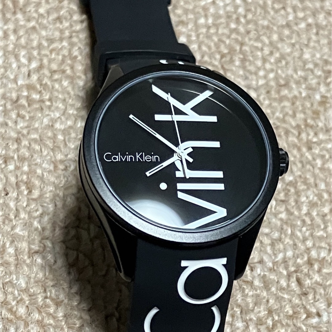 Calvin Klein(カルバンクライン)のCK 腕時計 男女兼用 40mm ブラック ラバー K5E51TBZ メンズの時計(腕時計(アナログ))の商品写真